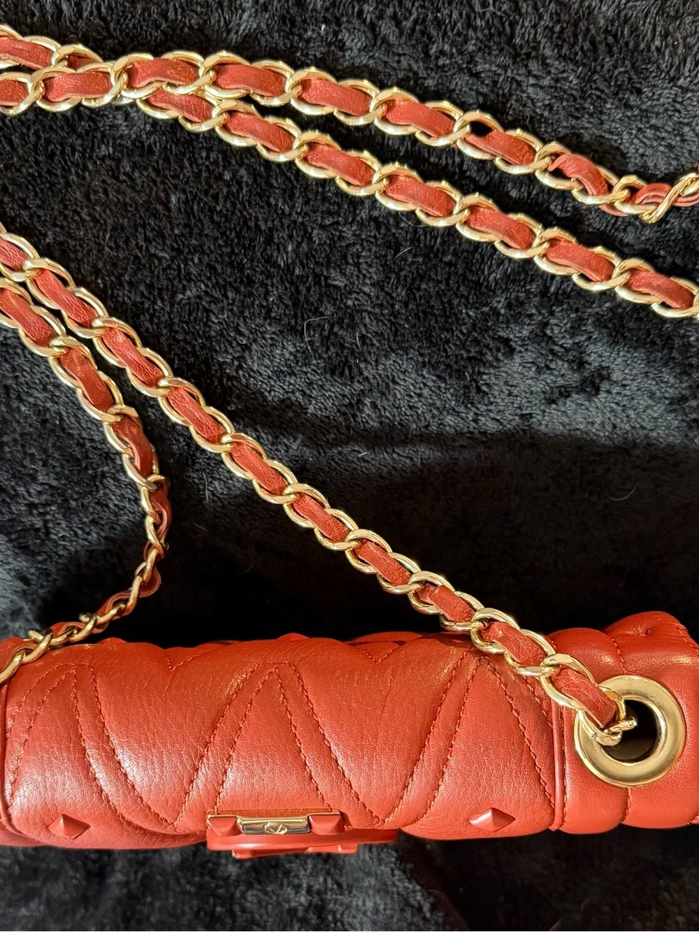MARIO VALENTINO: Beatriz Diamond-Red Leather Chain Shoulder Bag-orig. tag inc.